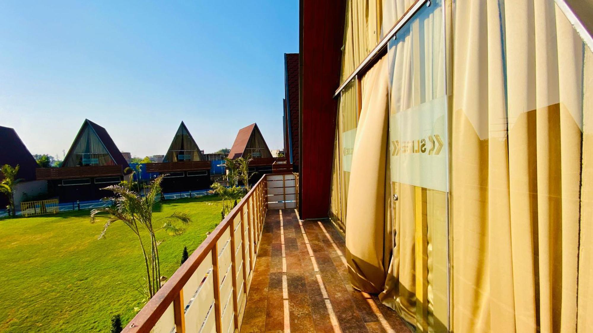 Anantara Club And Resort, Ujjain Kamer foto